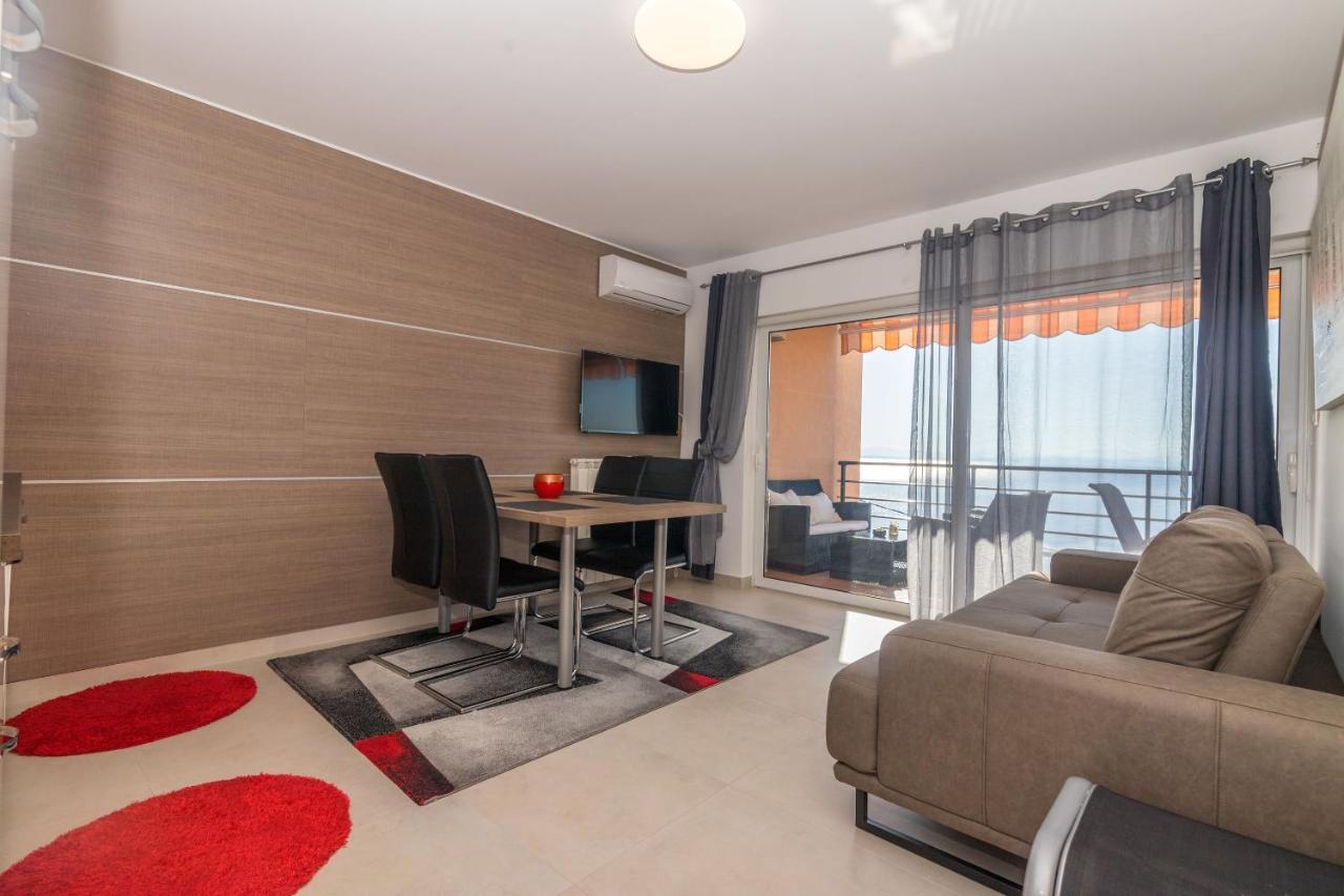 Apartments Villa Adore Ičići 外观 照片