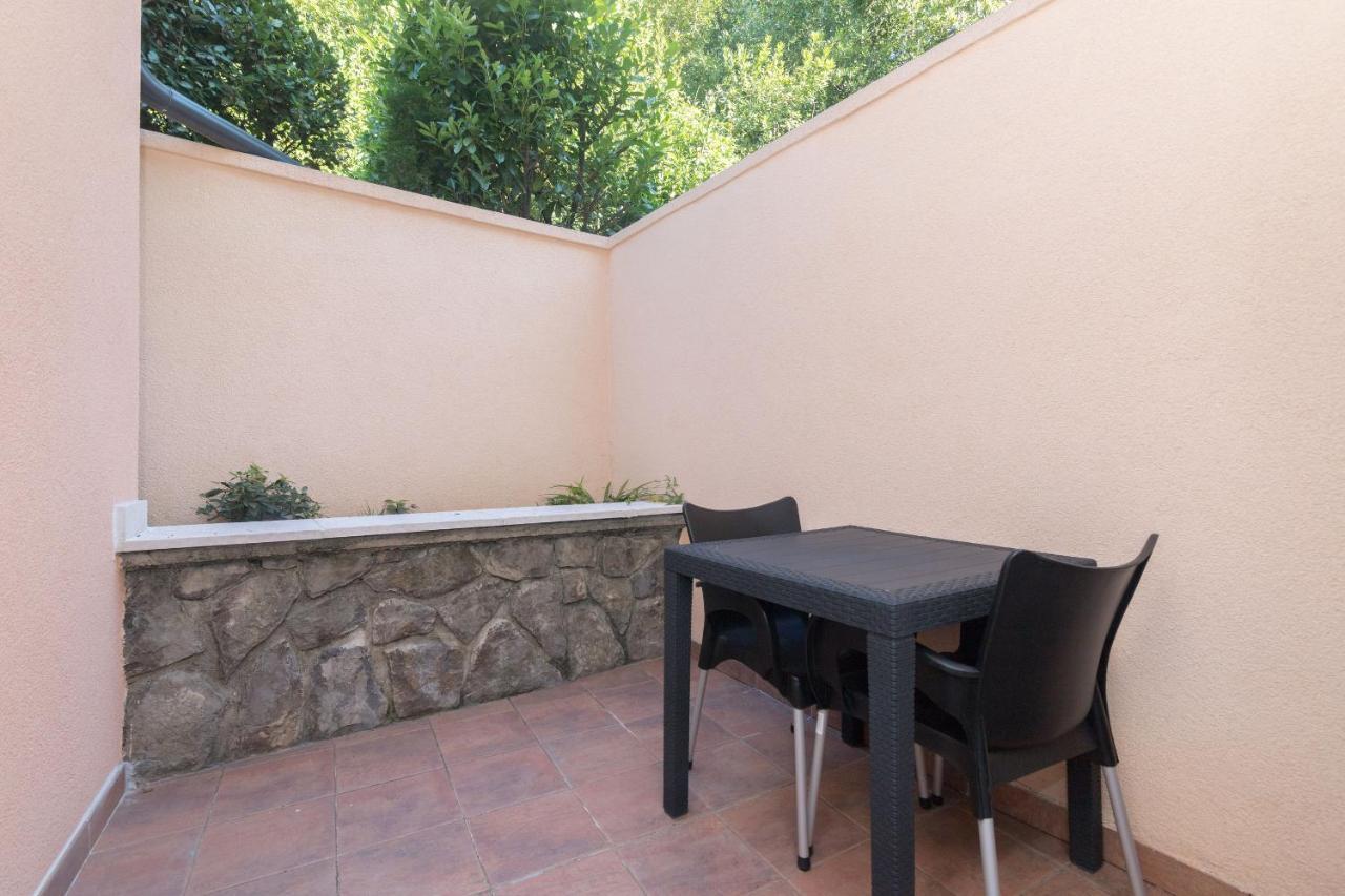 Apartments Villa Adore Ičići 外观 照片