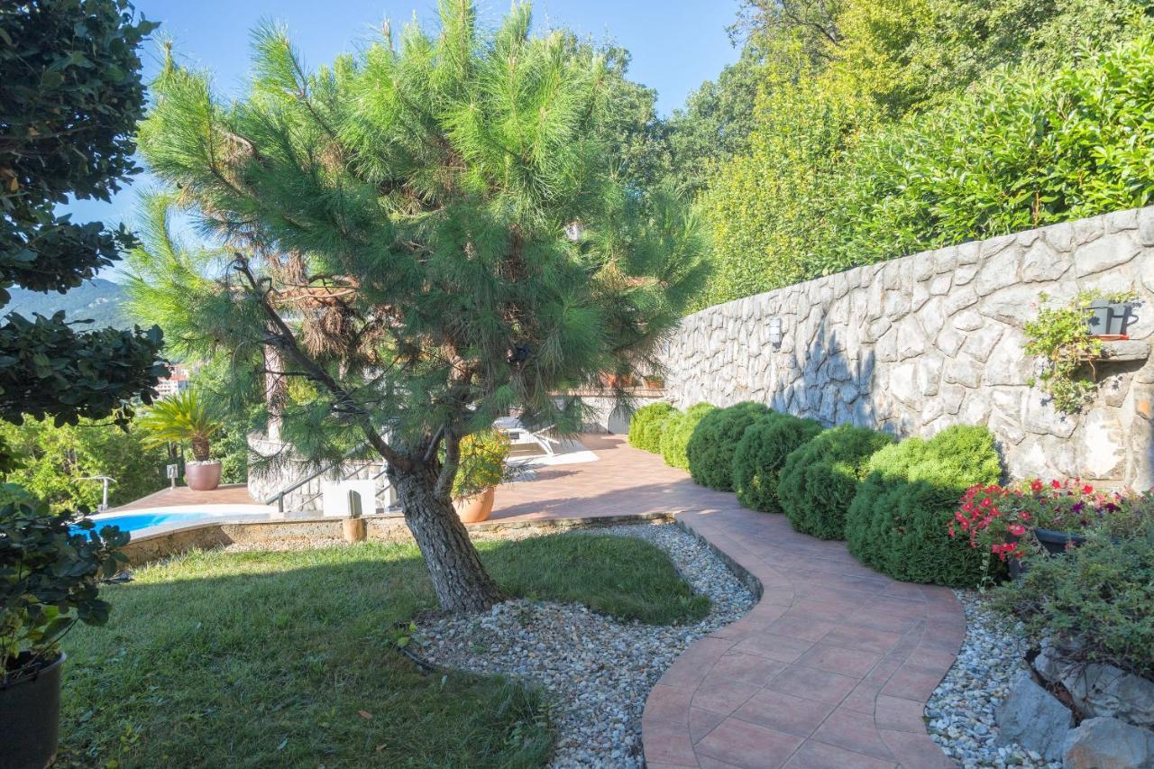 Apartments Villa Adore Ičići 外观 照片