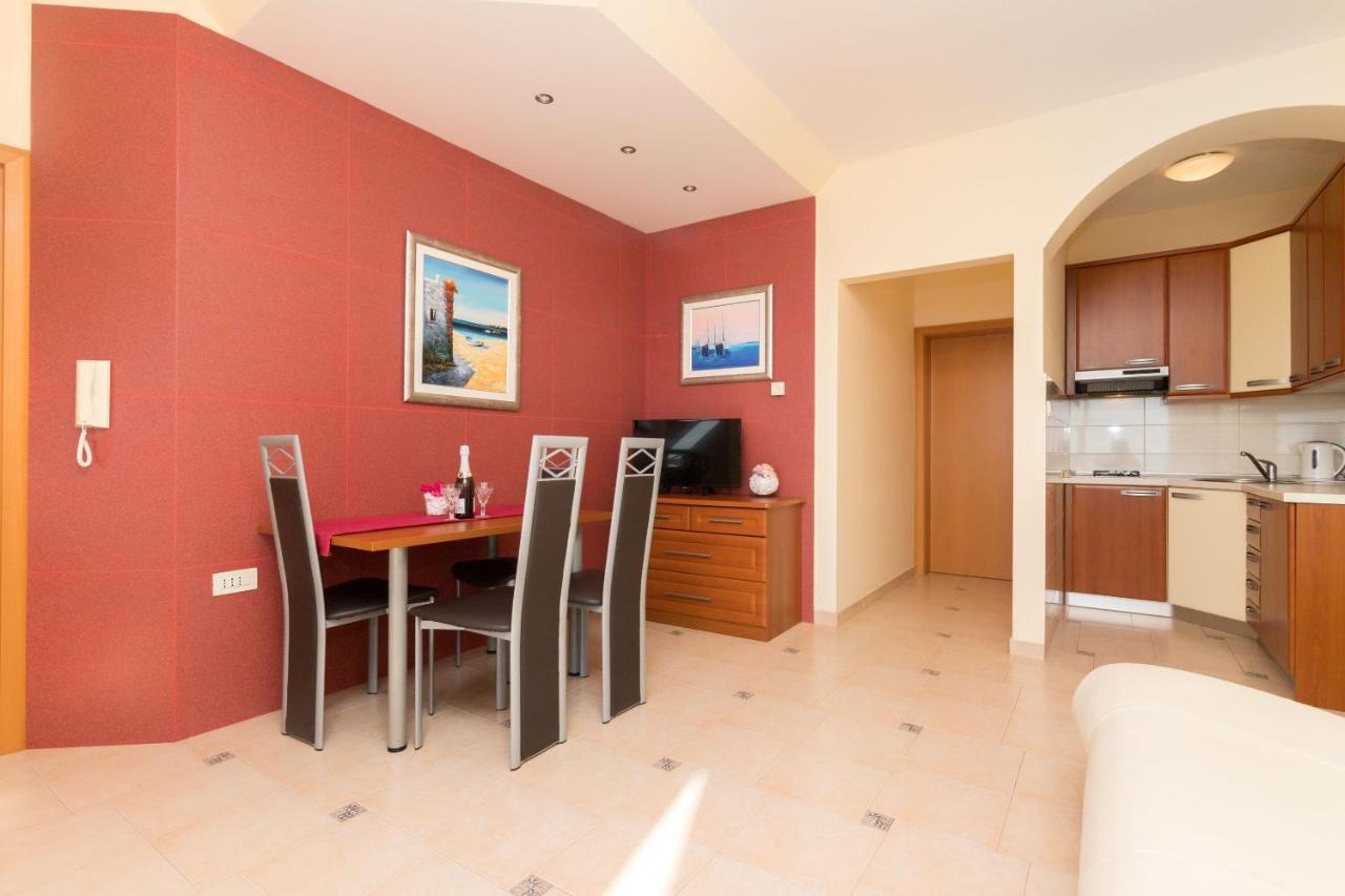 Apartments Villa Adore Ičići 外观 照片