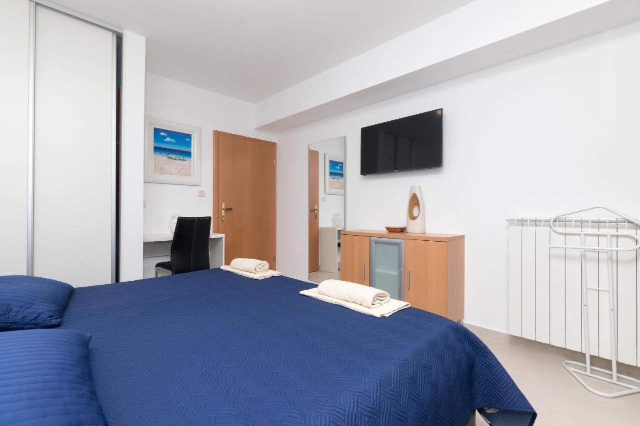 Apartments Villa Adore Ičići 外观 照片