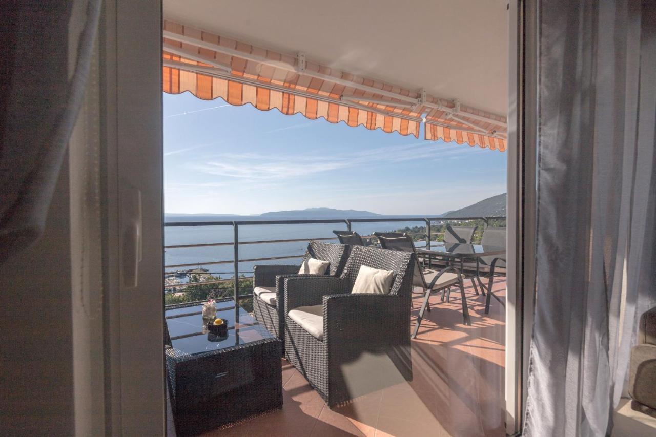 Apartments Villa Adore Ičići 外观 照片