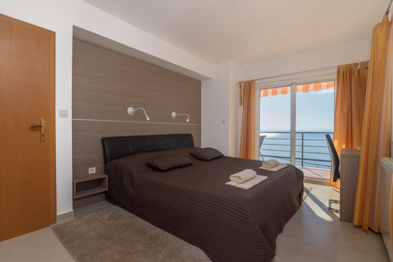 Apartments Villa Adore Ičići 外观 照片