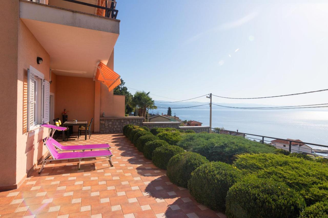 Apartments Villa Adore Ičići 外观 照片