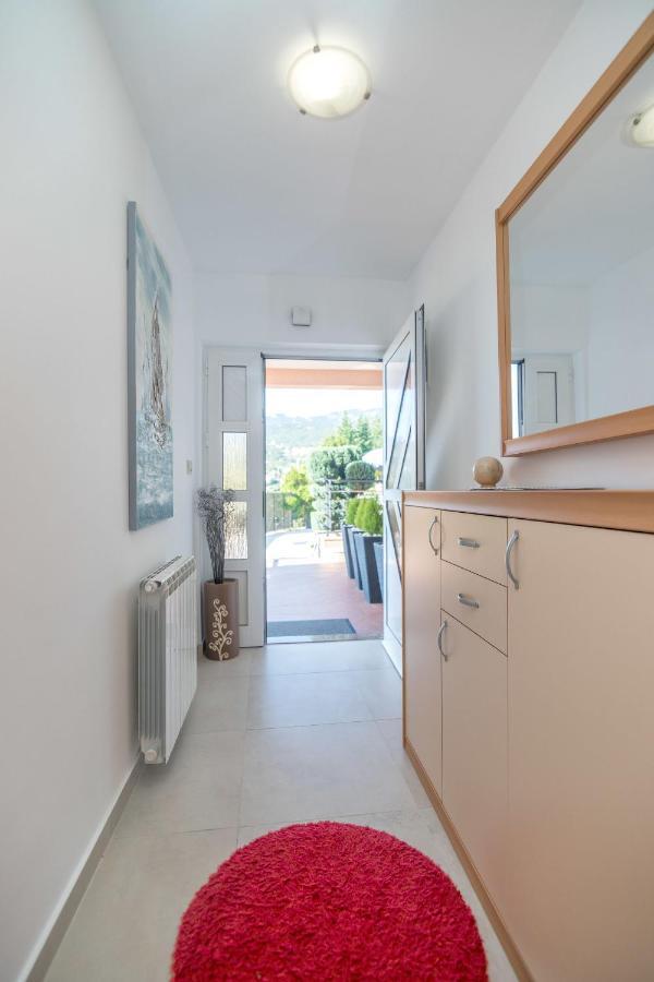 Apartments Villa Adore Ičići 外观 照片